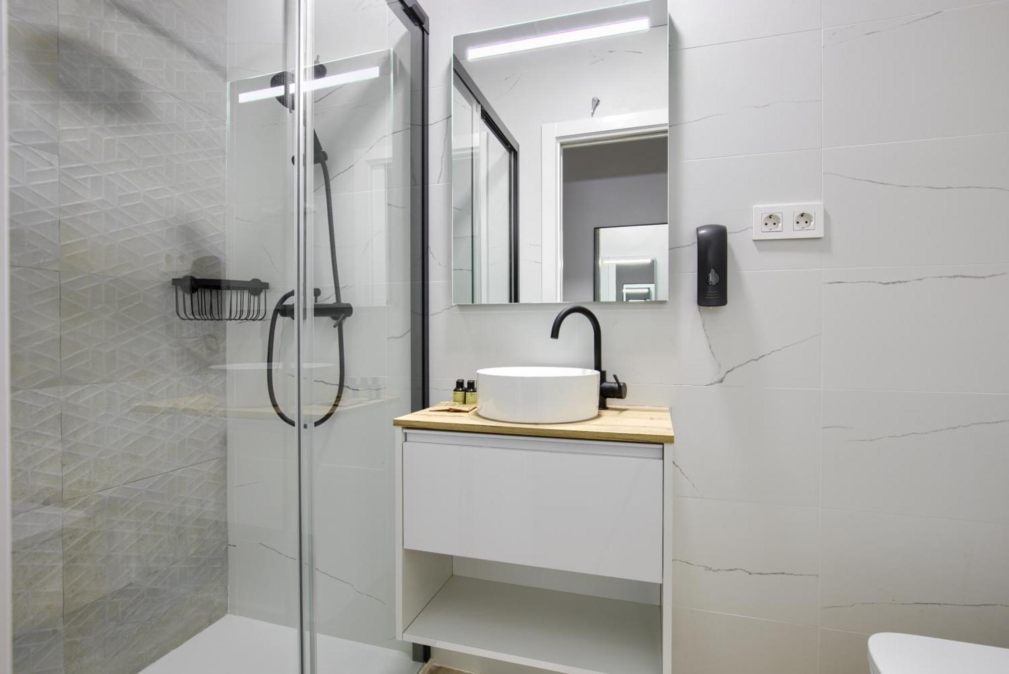 Dobo Madrid Numancia Apartment Exterior foto