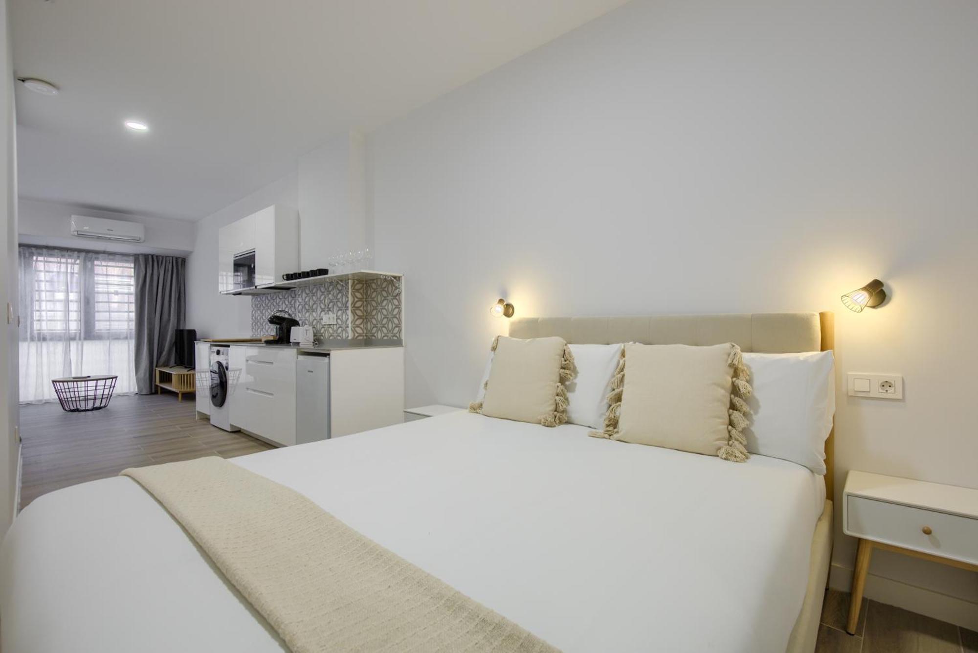 Dobo Madrid Numancia Apartment Exterior foto